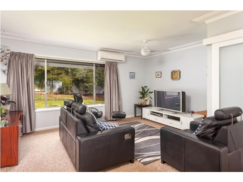 5 Highland Avenue, Tumut NSW 2720