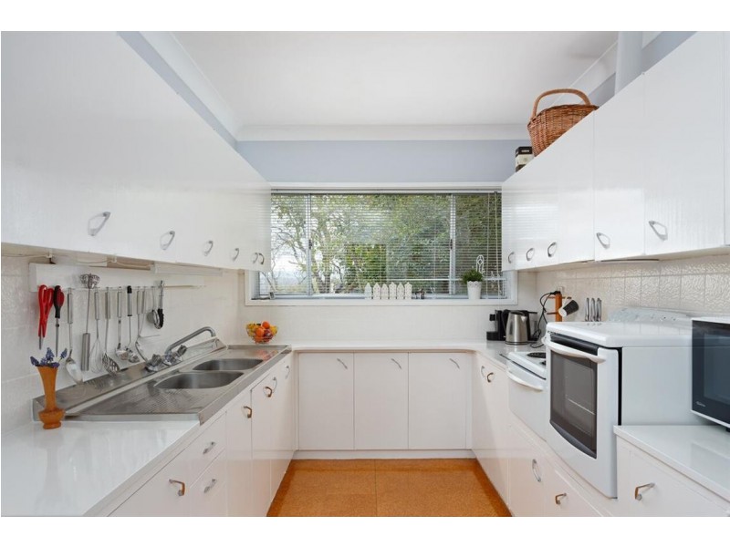 5 Highland Avenue, Tumut NSW 2720