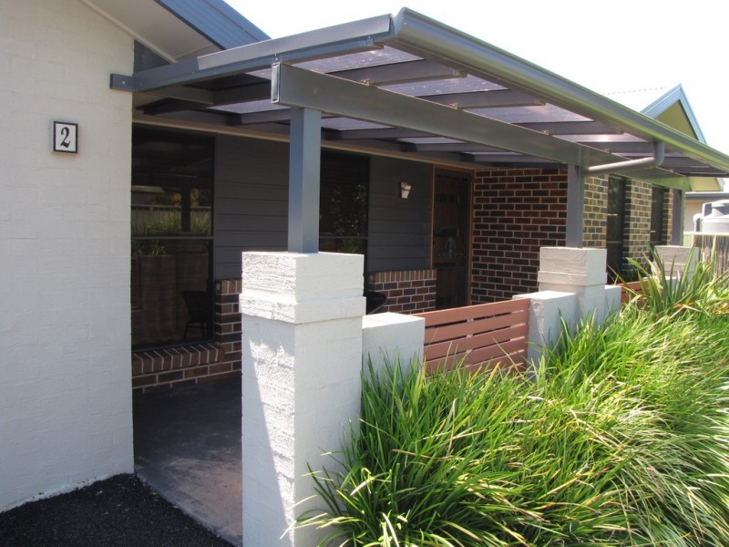 2/65 Broughton Street, Tumut NSW 2720