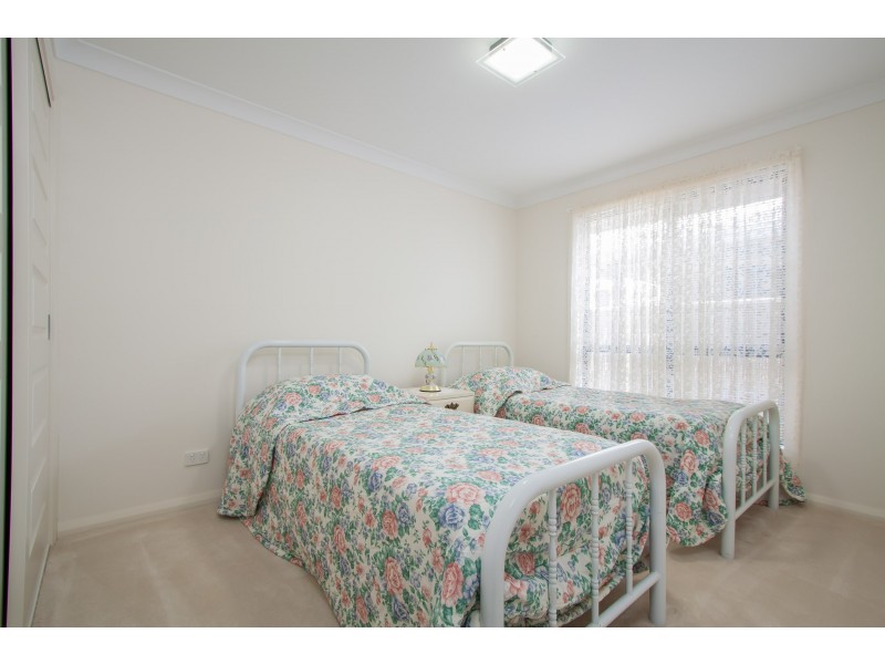 2/65 Broughton Street, Tumut NSW 2720