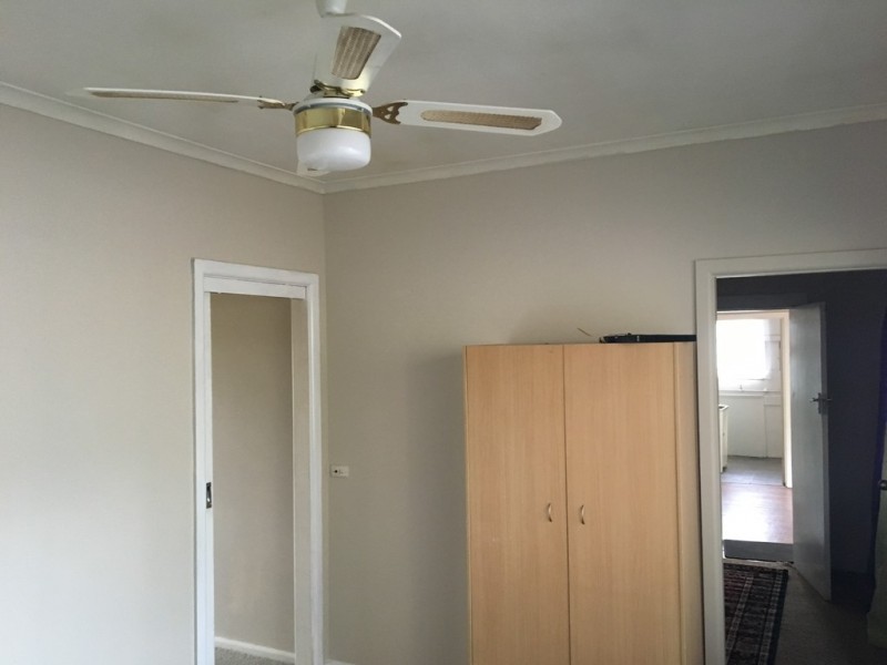 29 Simpson Street, Tumut NSW 2720