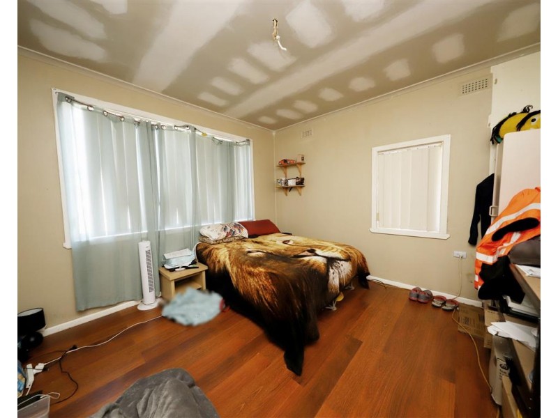 15 Colwell Street, Tumut NSW 2720