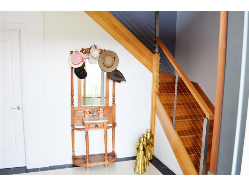 16 Elphick Street, Tumut NSW 2720