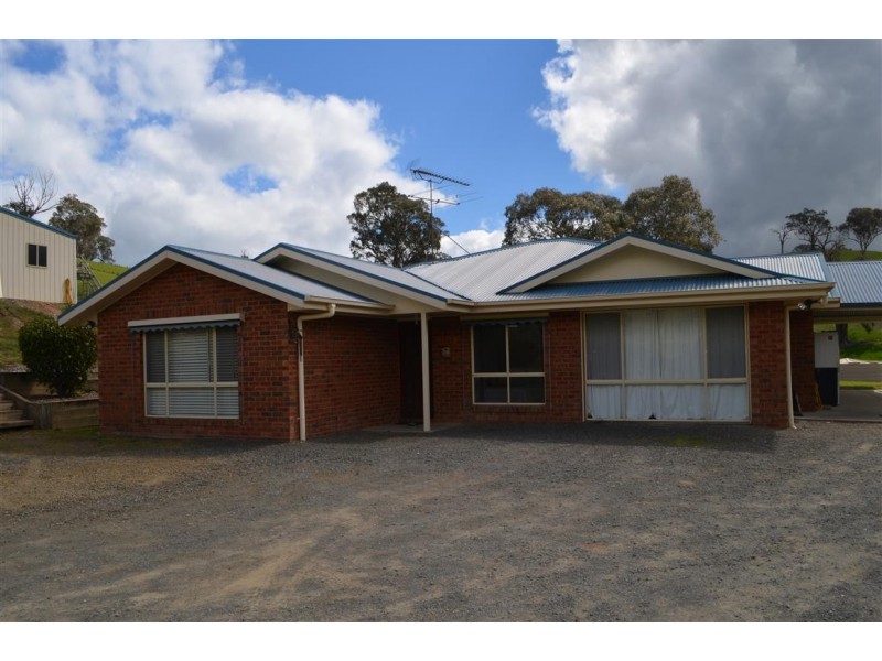 1186 Blowering Road, Tumut NSW 2720