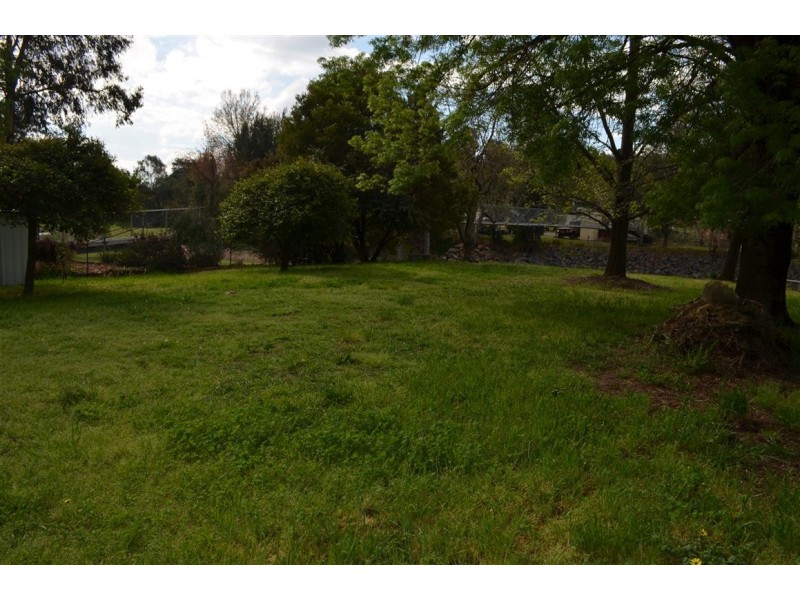 64 Tumut Street, Adelong NSW 2729