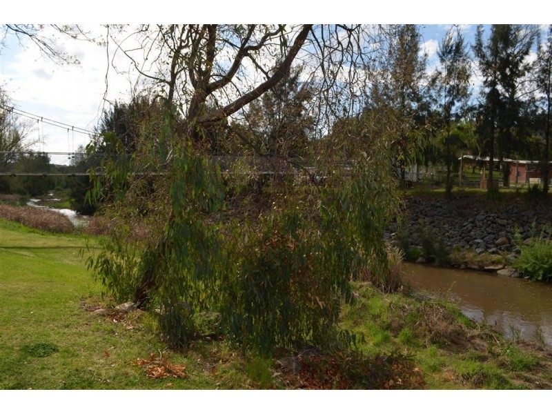 64 Tumut Street, Adelong NSW 2729