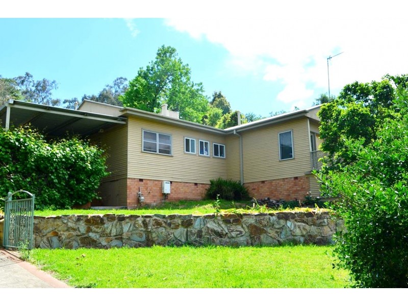 47 Lambie Street, Tumut NSW 2720