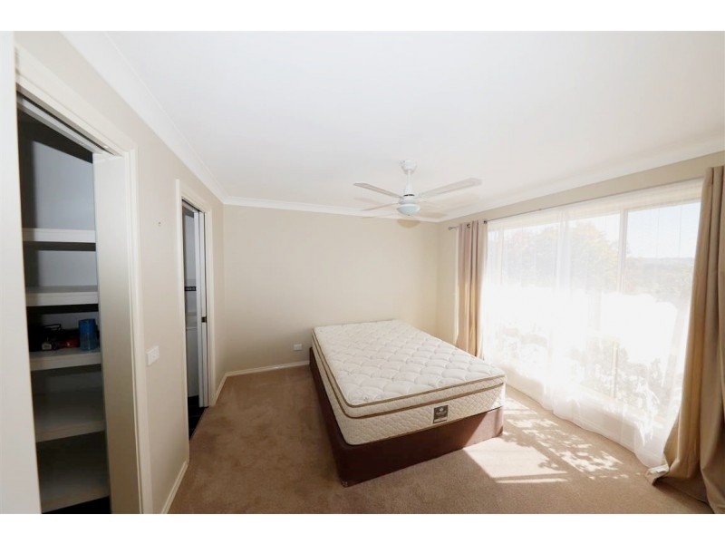 4 Kiandra Drive, Tumut NSW 2720