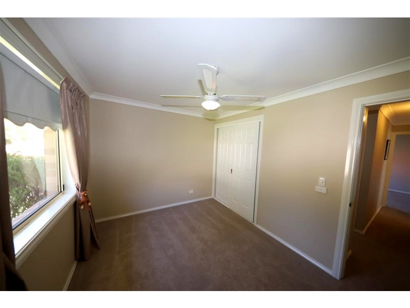 4 Kiandra Drive, Tumut NSW 2720