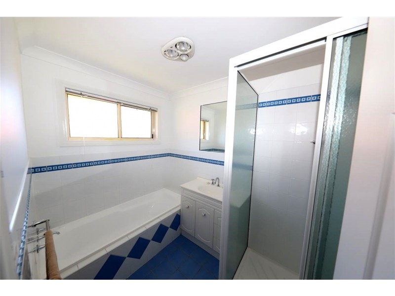 4 Kiandra Drive, Tumut NSW 2720