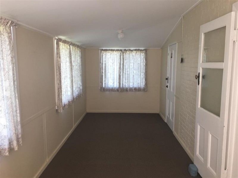 97 Bombowlee Avenue, Tumut NSW 2720