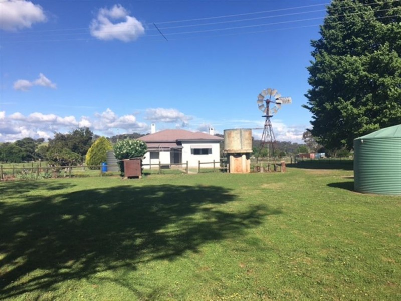 97 Bombowlee Avenue, Tumut NSW 2720