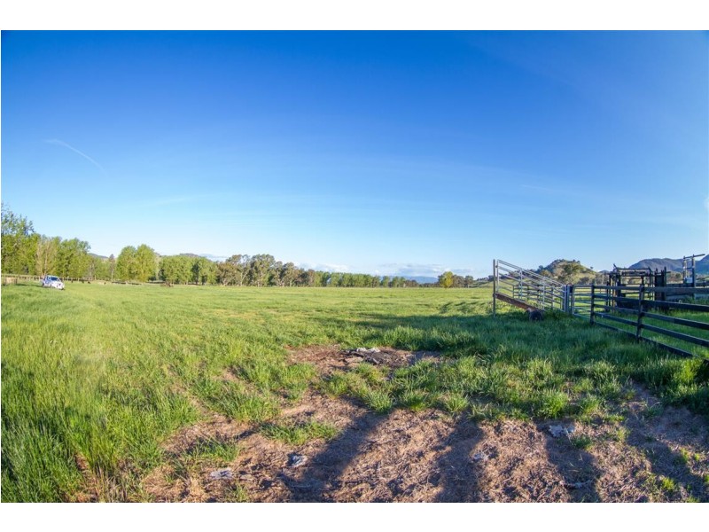 194 Quidong Road, Tumut NSW 2720