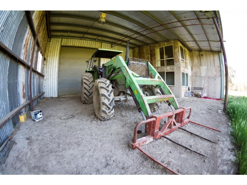 194 Quidong Road, Tumut NSW 2720