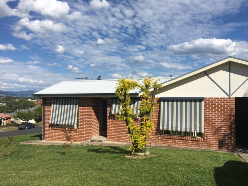 3/40D Carey Street, Tumut NSW 2720