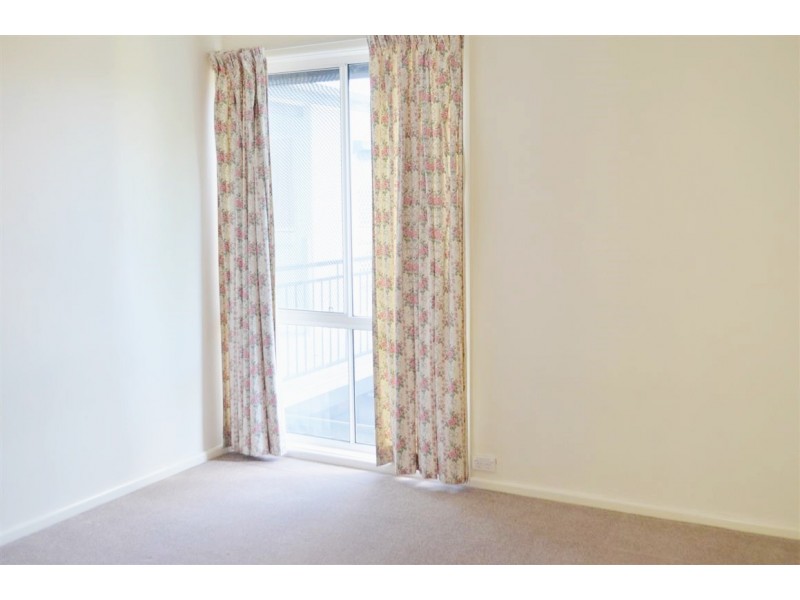 208 Wynyard Street, Tumut NSW 2720