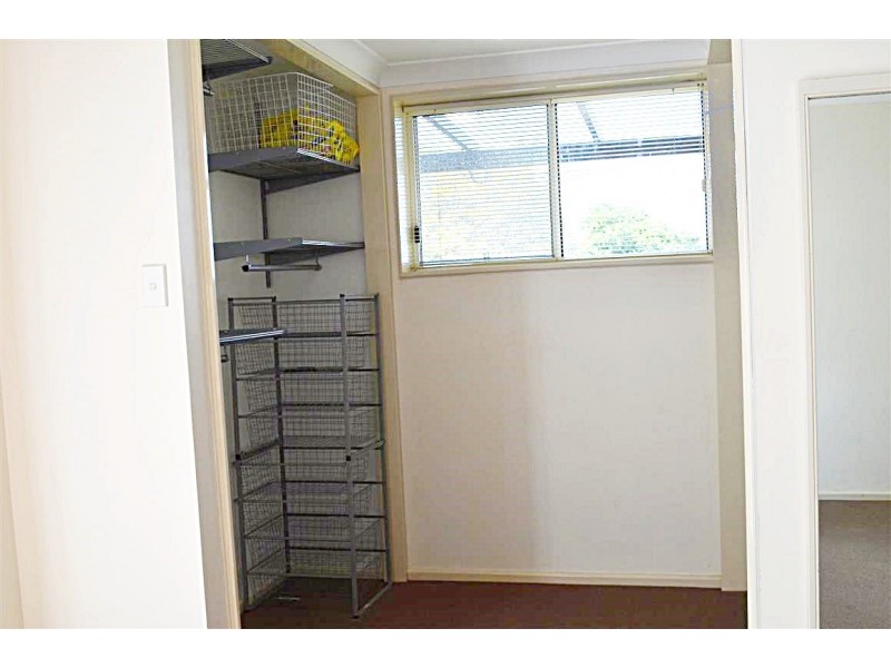 208 Wynyard Street, Tumut NSW 2720