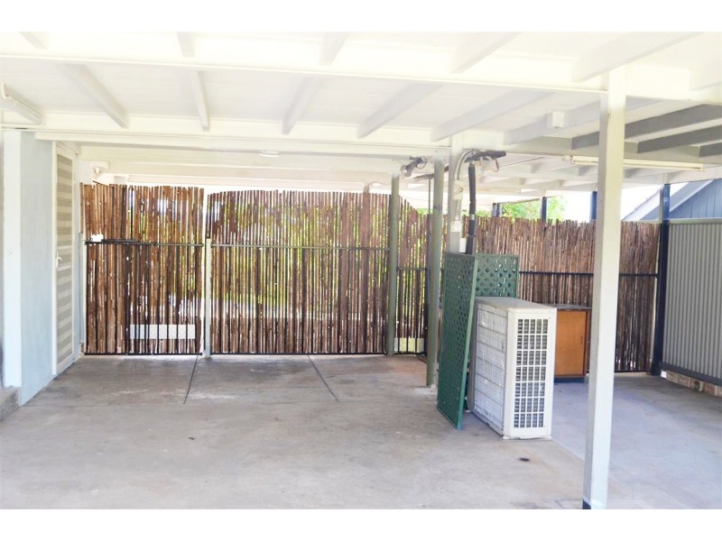 208 Wynyard Street, Tumut NSW 2720