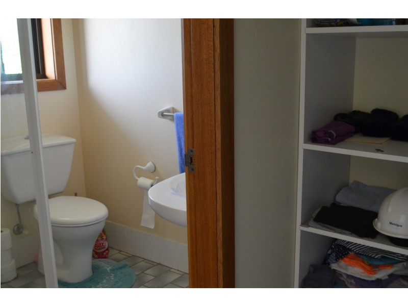 86 Cloverdale Road, Tumut NSW 2720