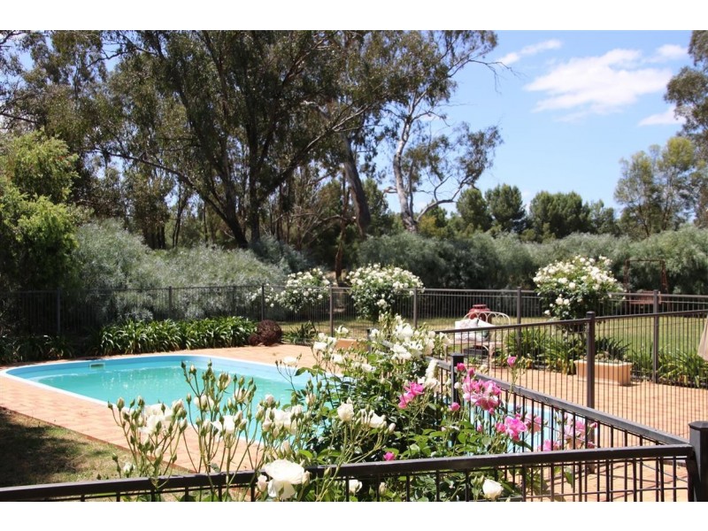 221 Green Street, Lockhart NSW 2656