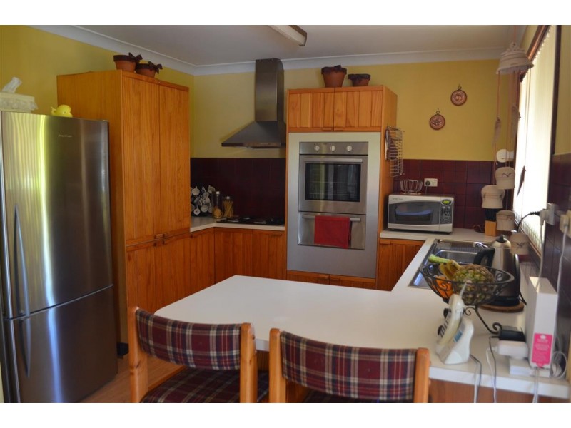 15 Cedar Crescent, Tumut NSW 2720