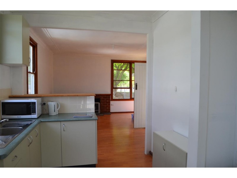 49 Bartlett Street, Batlow NSW 2730