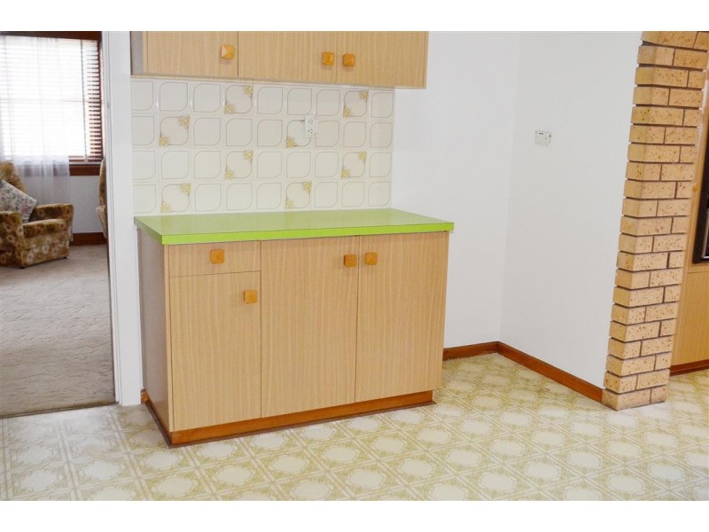 75 Simpson Street, Tumut NSW 2720