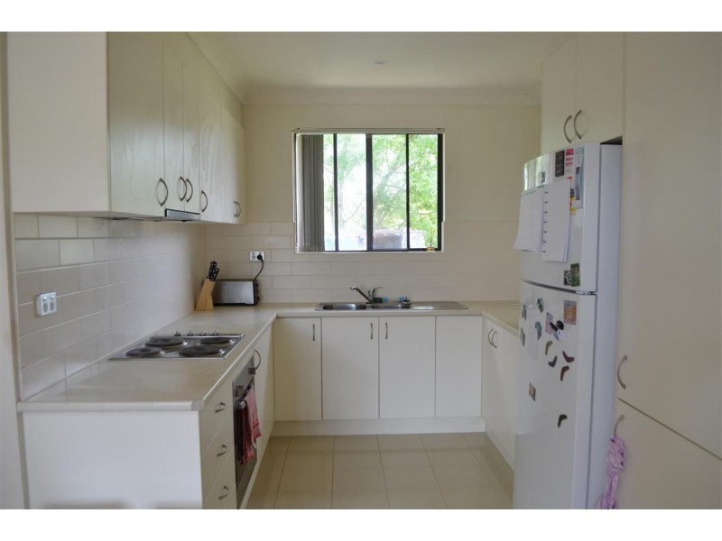 6/176 Capper Street, Tumut NSW 2720