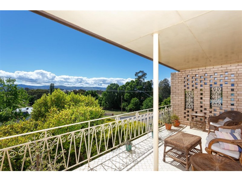 175 Simpson Street, Tumut NSW 2720