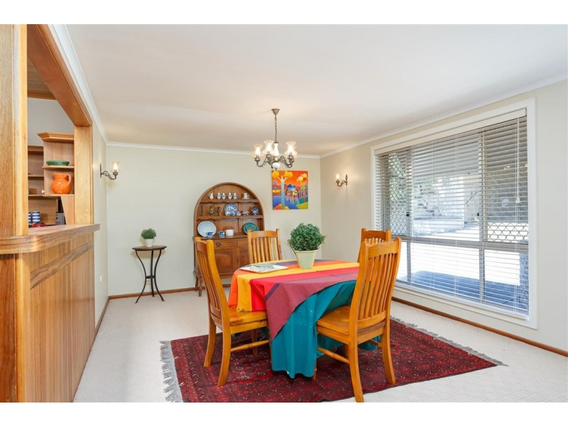 175 Simpson Street, Tumut NSW 2720