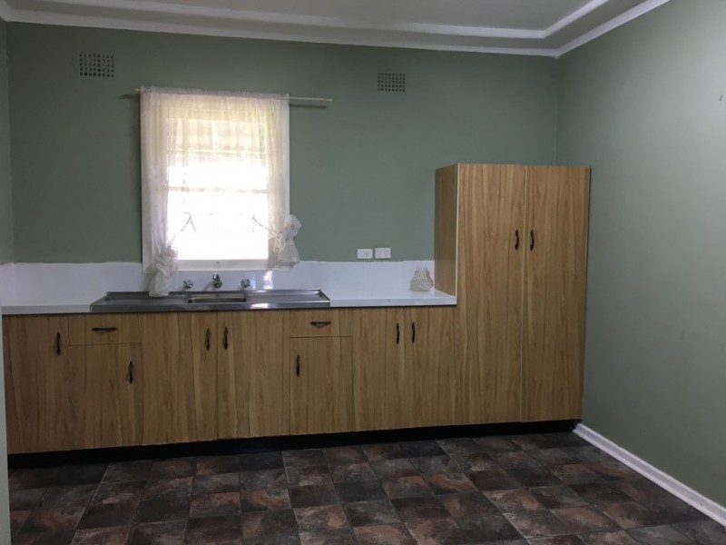 35A Richmond Street, Tumut NSW 2720