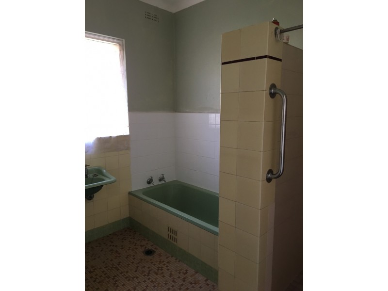 35A Richmond Street, Tumut NSW 2720