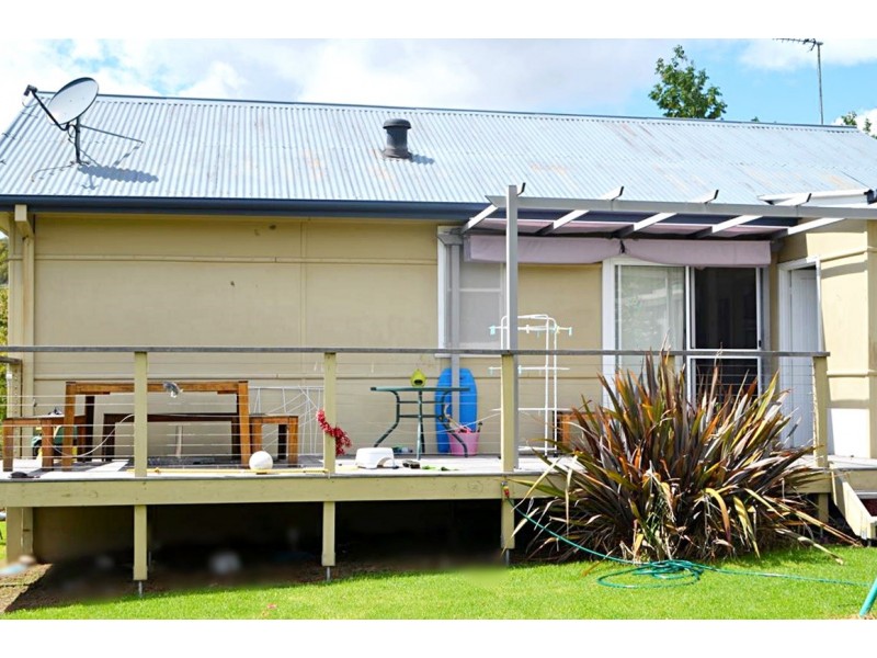 49 Carey Street, Tumut NSW 2720