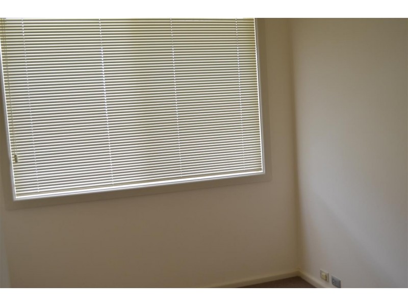 208 Wynyard Street, Tumut NSW 2720