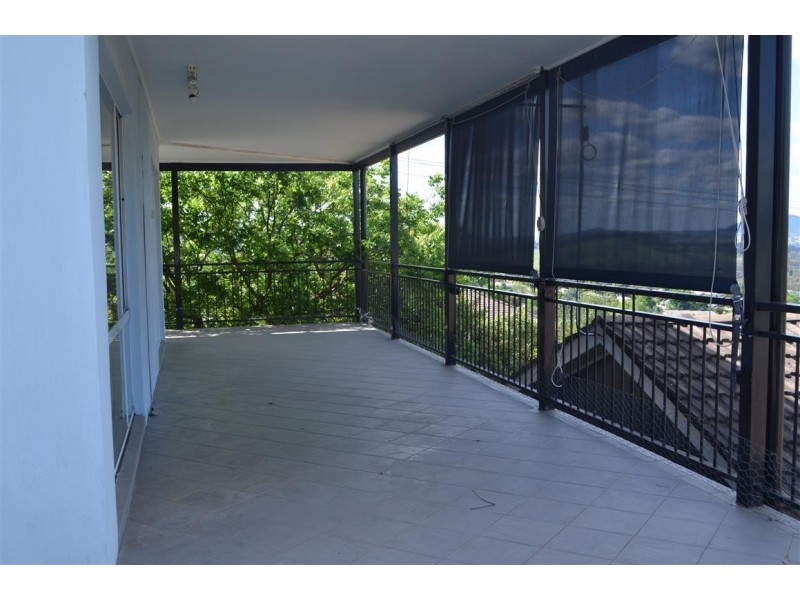 208 Wynyard Street, Tumut NSW 2720