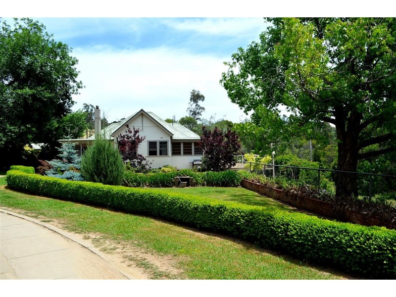 56 Mines Road, Batlow NSW 2730