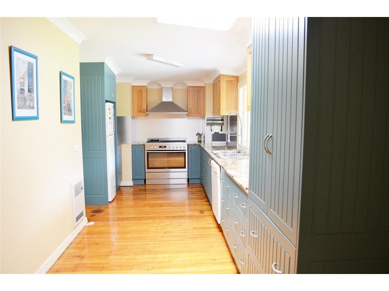 56 Mines Road, Batlow NSW 2730