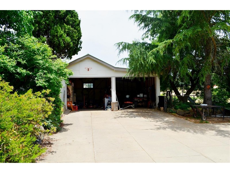 56 Mines Road, Batlow NSW 2730