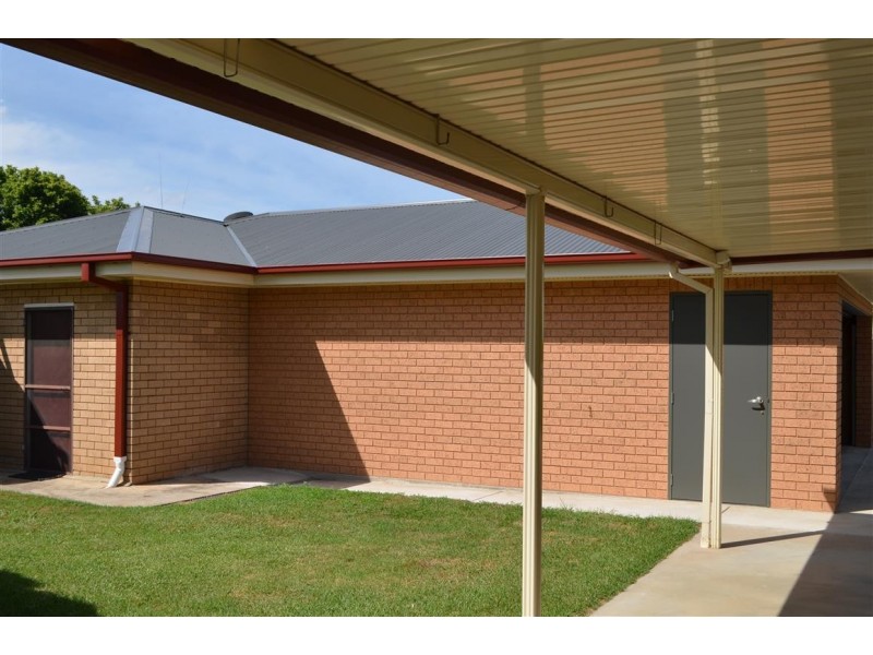 77 Broughton Street, Tumut NSW 2720