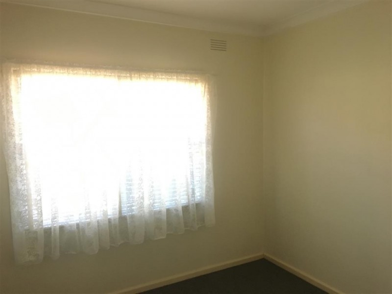40 Carey Street, Tumut NSW 2720