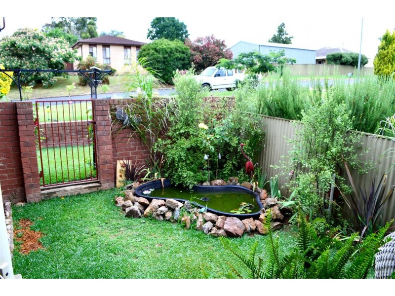 6 Gadara Place, Tumut NSW 2720