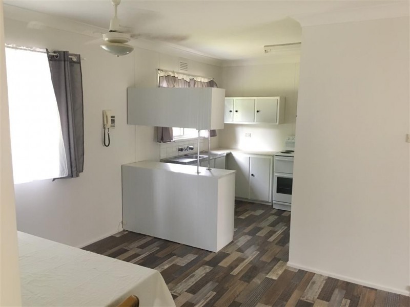 5 Gilmore Street, Adelong NSW 2729