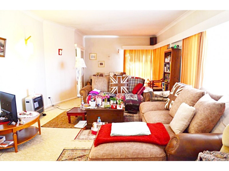 2 Frankol Avenue, Tumut NSW 2720