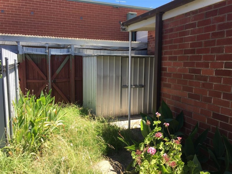 60 Wynyard Street, Tumut NSW 2720