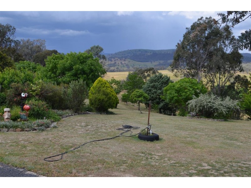 86 Cloverdale Road, Tumut NSW 2720