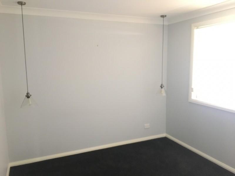 84 Richmond Street, Tumut NSW 2720