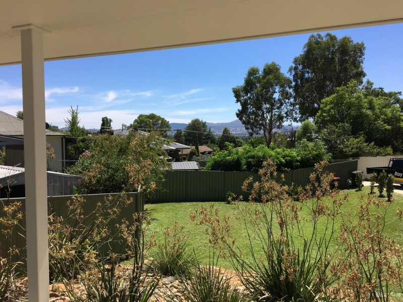 84 Richmond Street, Tumut NSW 2720