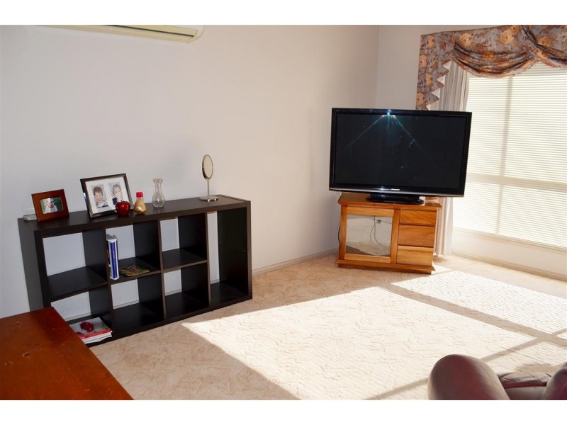 25 Harris Street, Tumut NSW 2720