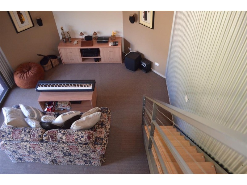 141 Simpson Street, Tumut NSW 2720