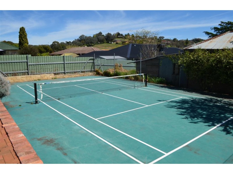 141 Simpson Street, Tumut NSW 2720